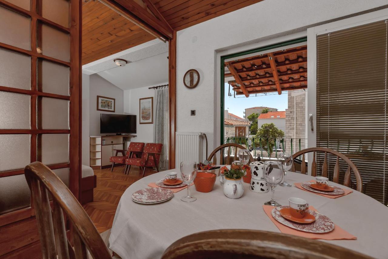 Apartments Carmen Makarska Exterior photo